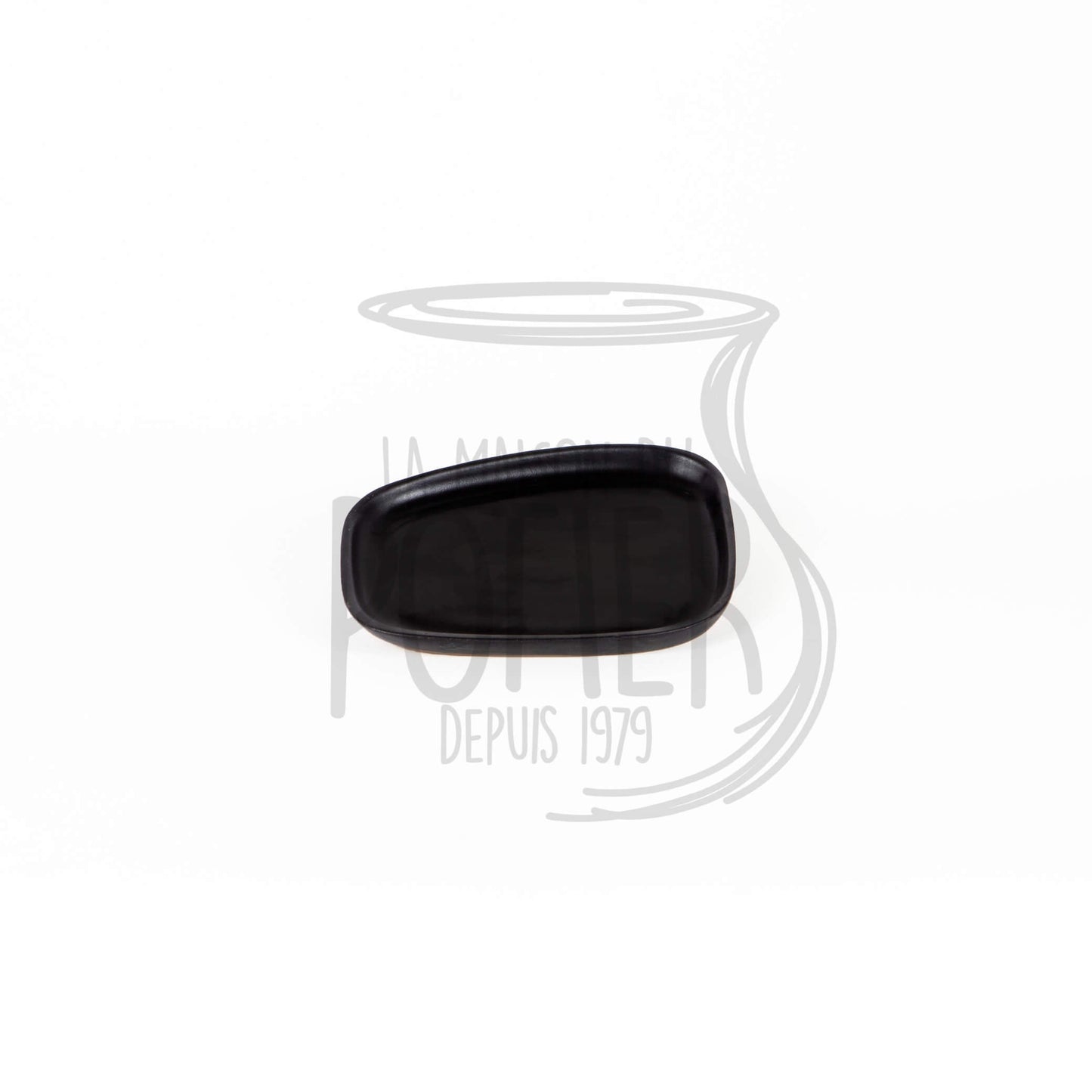 Assiette ovale noir mat